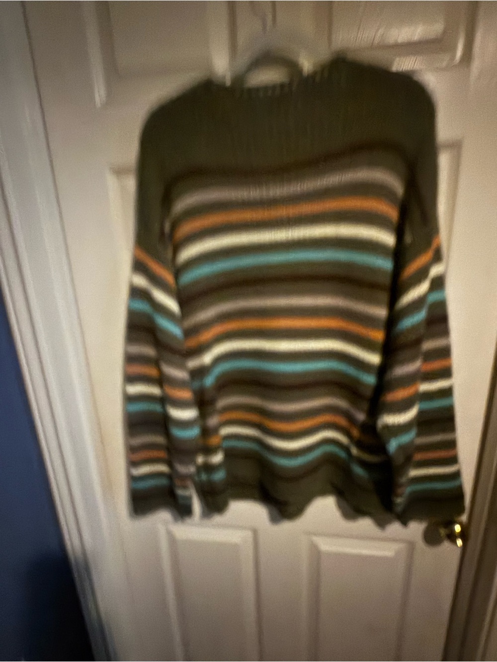 Sweater - Picture 2 of 3